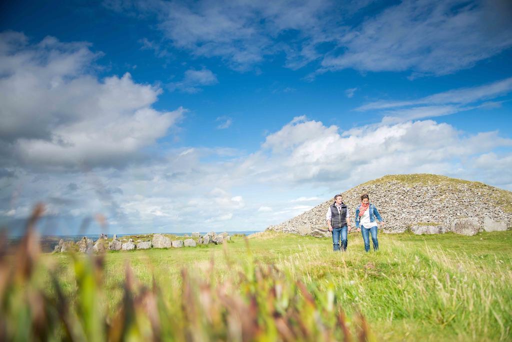 Loughcrew Megalithic Hostel Millbrook Экстерьер фото